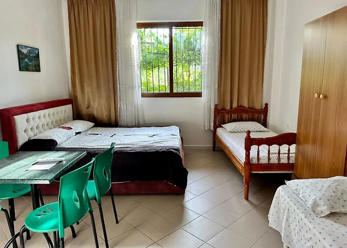 H&a Casa de hóspedes Golem (Tirana)